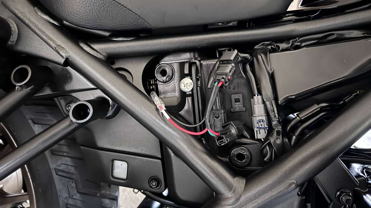 レブル250電源取り出し